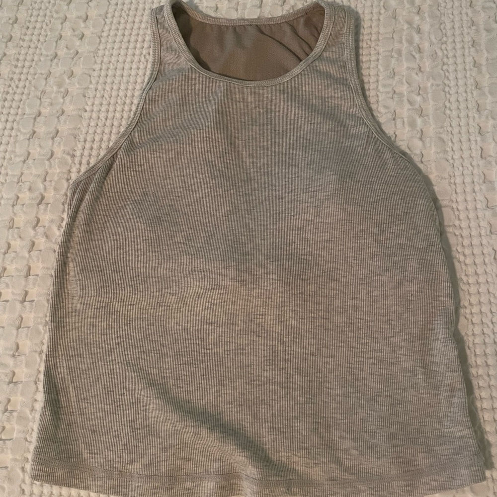 Vuori Elevation Plyo Tank